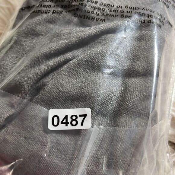 For the Republic t shirt womens size small Beaded Love Tee Dark Burnt out Grey - Picture 11 of 11